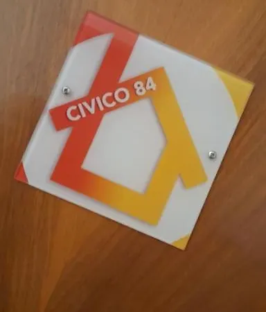 Civico 84 Modène