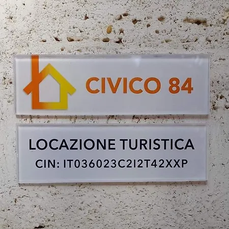 Civico 84